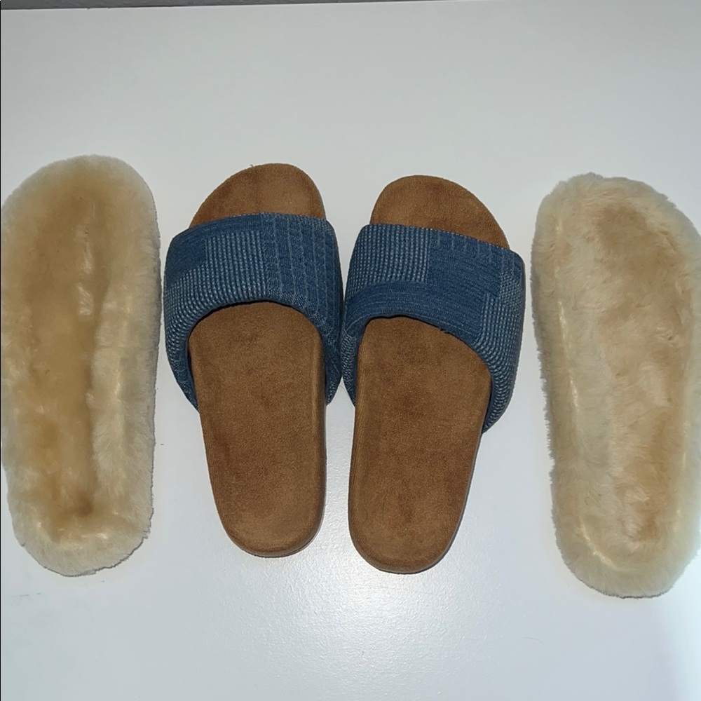 Commbi Blue and Tan Slide Slippers with Fuzzy Inserts